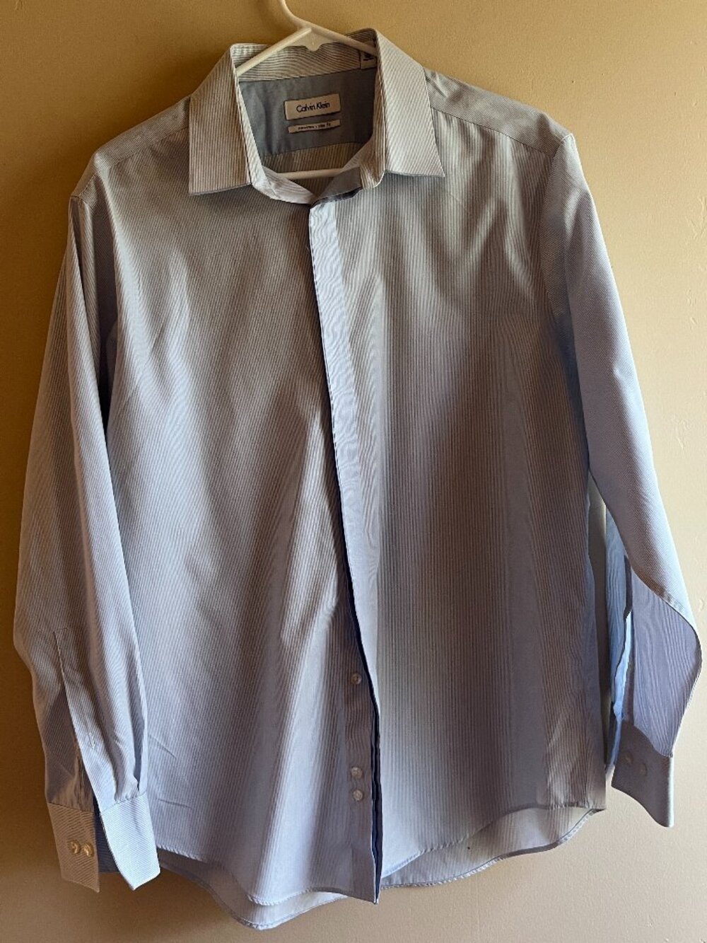 Calvin Klein Slim Fit white blue stripes Dress Shirt workwear coastal preppy